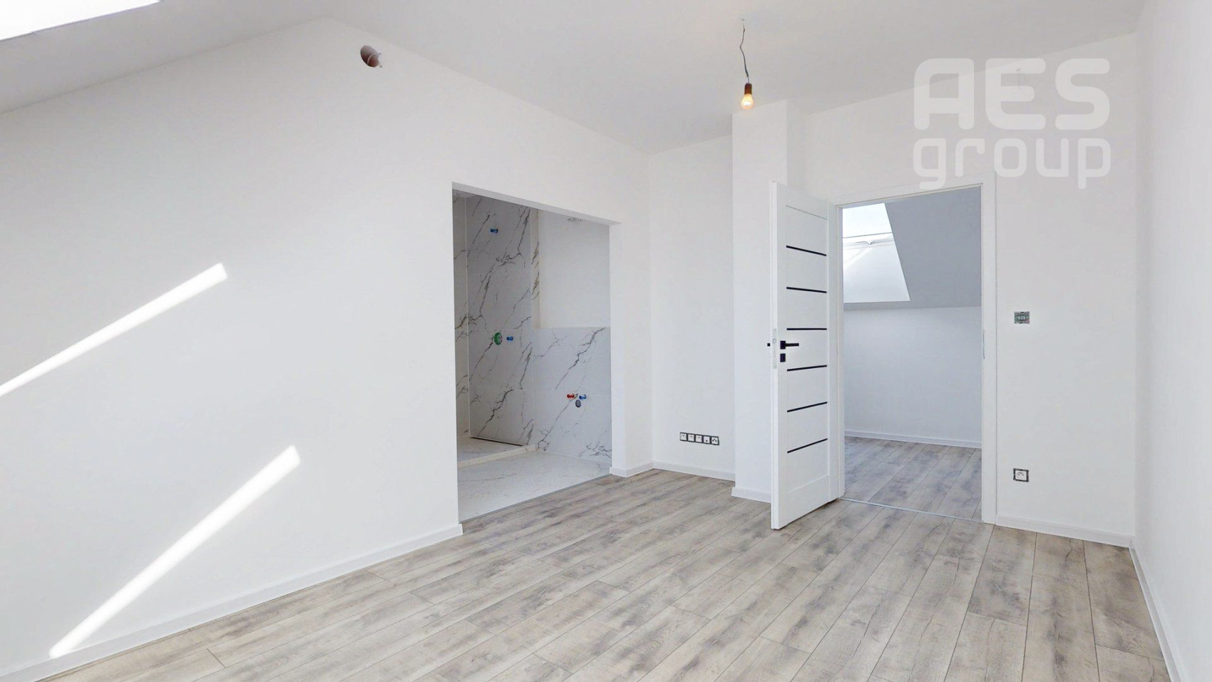 PREDAJ, 5 IZBOVÝ DOM, V TOP ŠTANDARDE, KREMENICA, STUPAVA