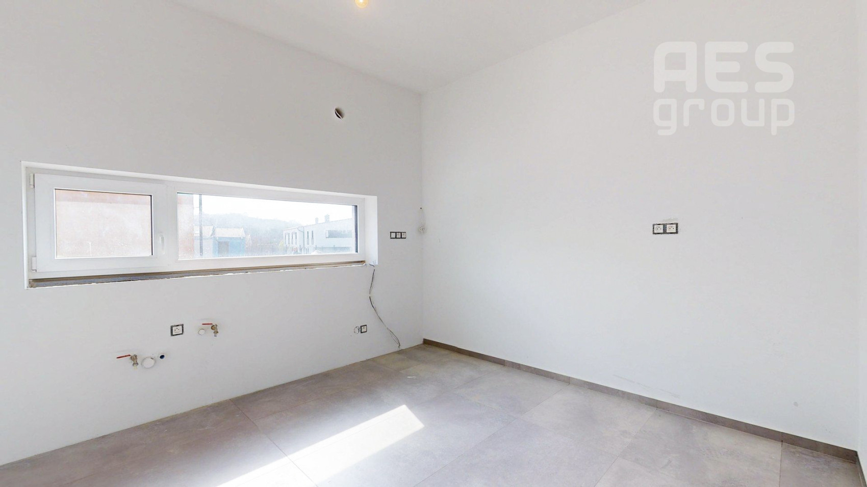 PREDAJ, 5 IZBOVÝ DOM, V TOP ŠTANDARDE, KREMENICA, STUPAVA