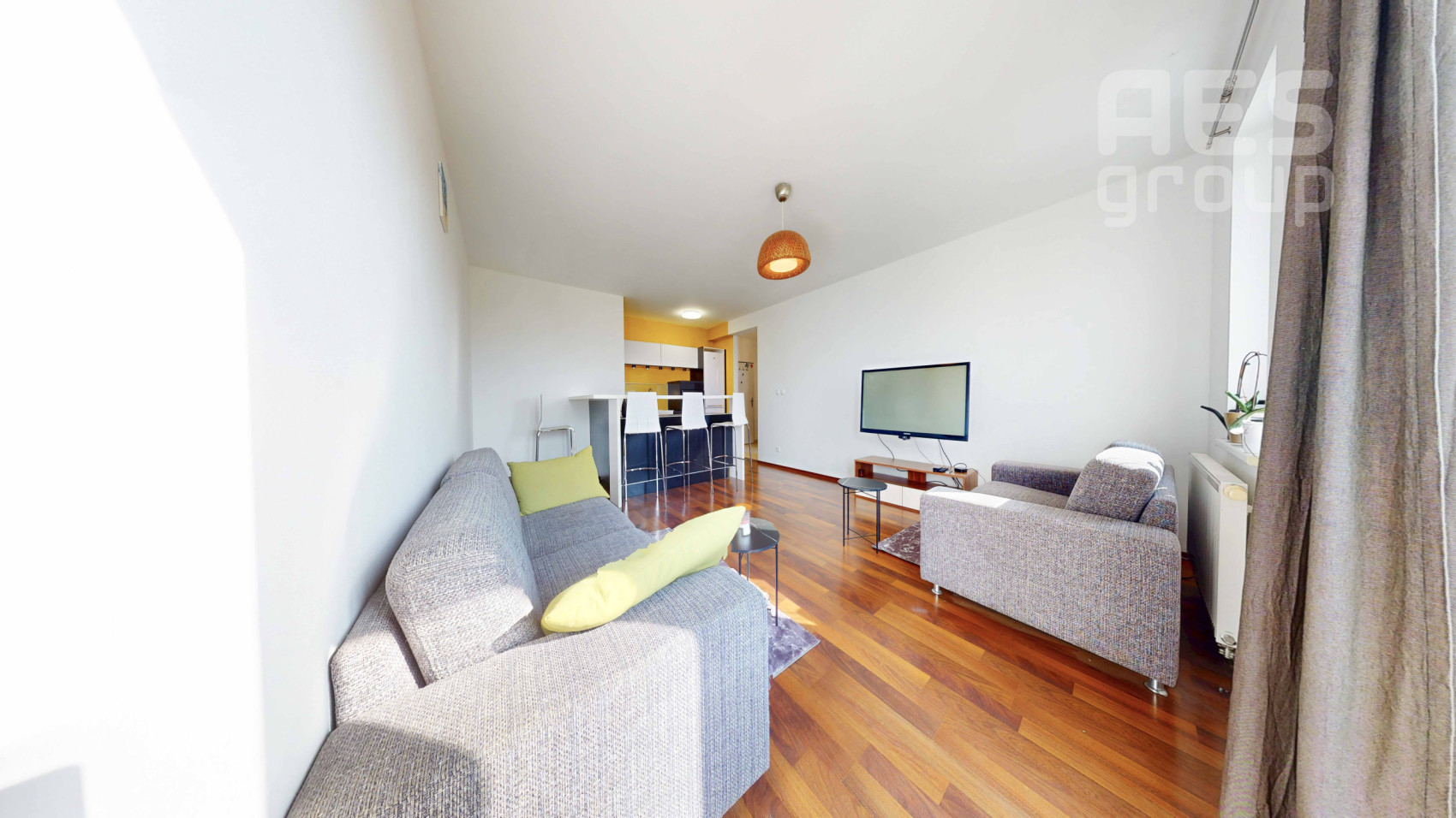 PREDAJ, 2 izbový byt s terasou a balkónom, ul. V. Šikulu, Stupava