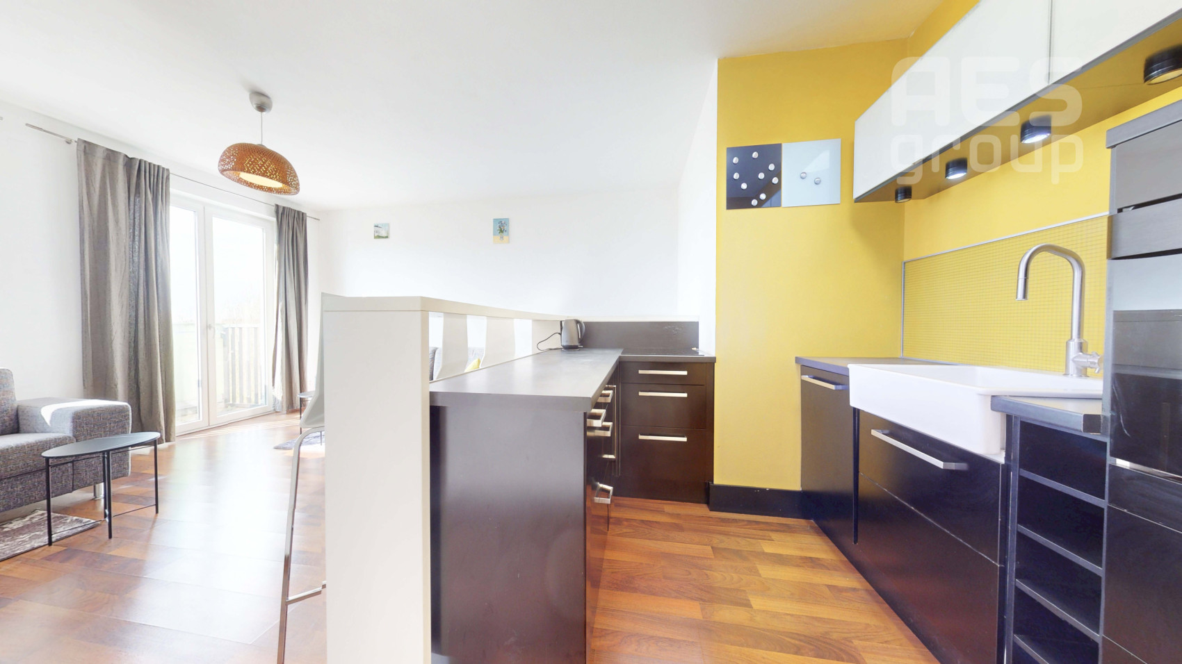 PREDAJ, 2 izbový byt s terasou a balkónom, ul. V. Šikulu, Stupava