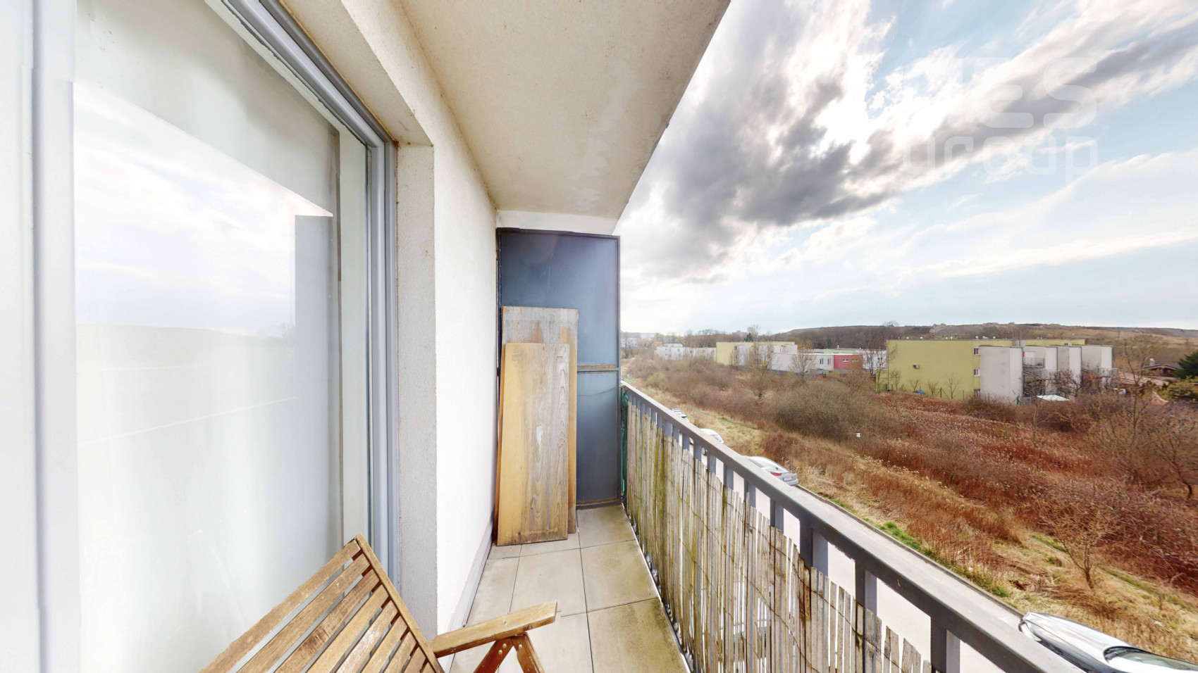 PREDAJ, 2 izbový byt s terasou a balkónom, ul. V. Šikulu, Stupava