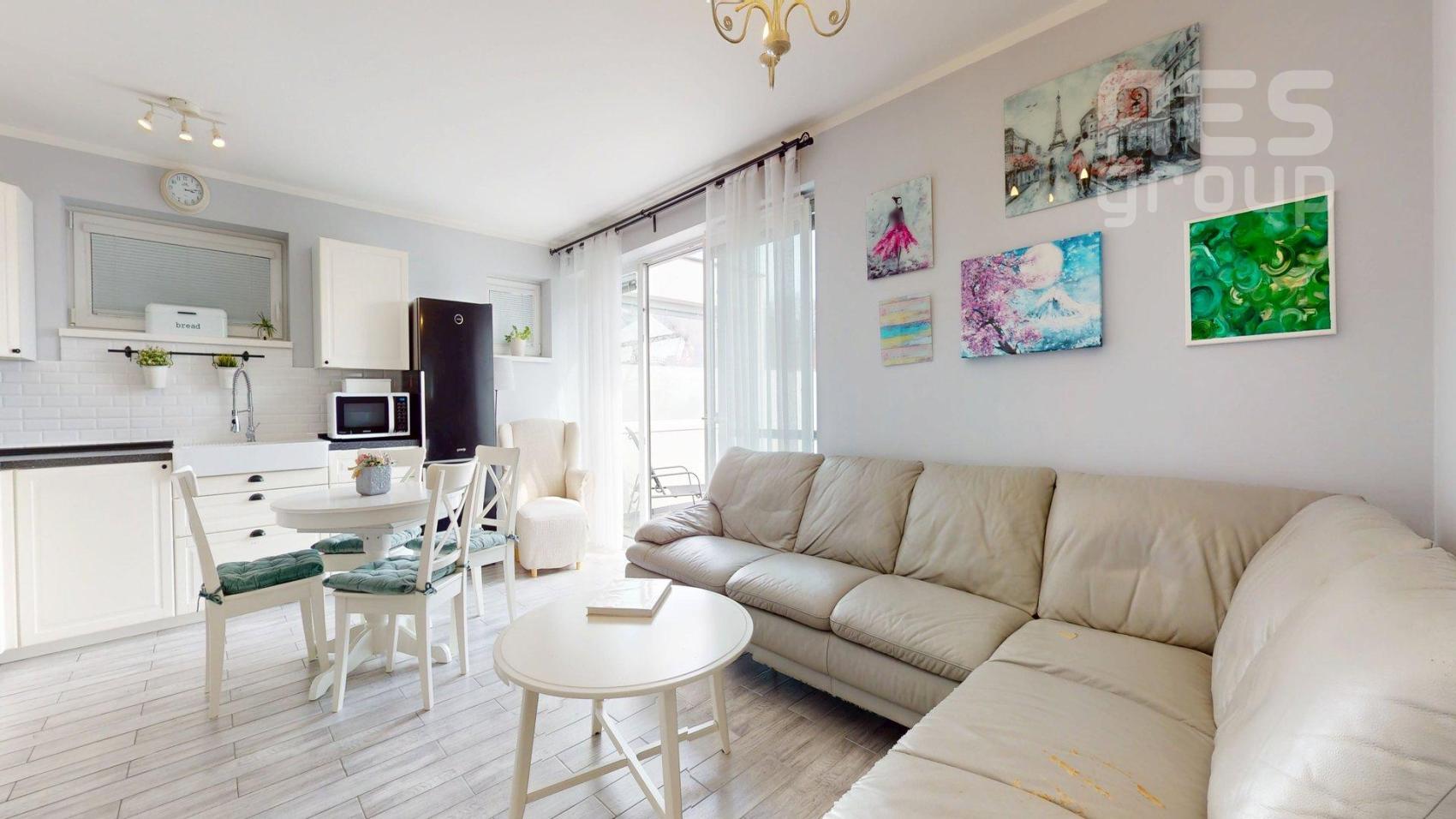 PREDAJ, 4 izbový radový dom s garážou, Konvalinková ul. Stupava