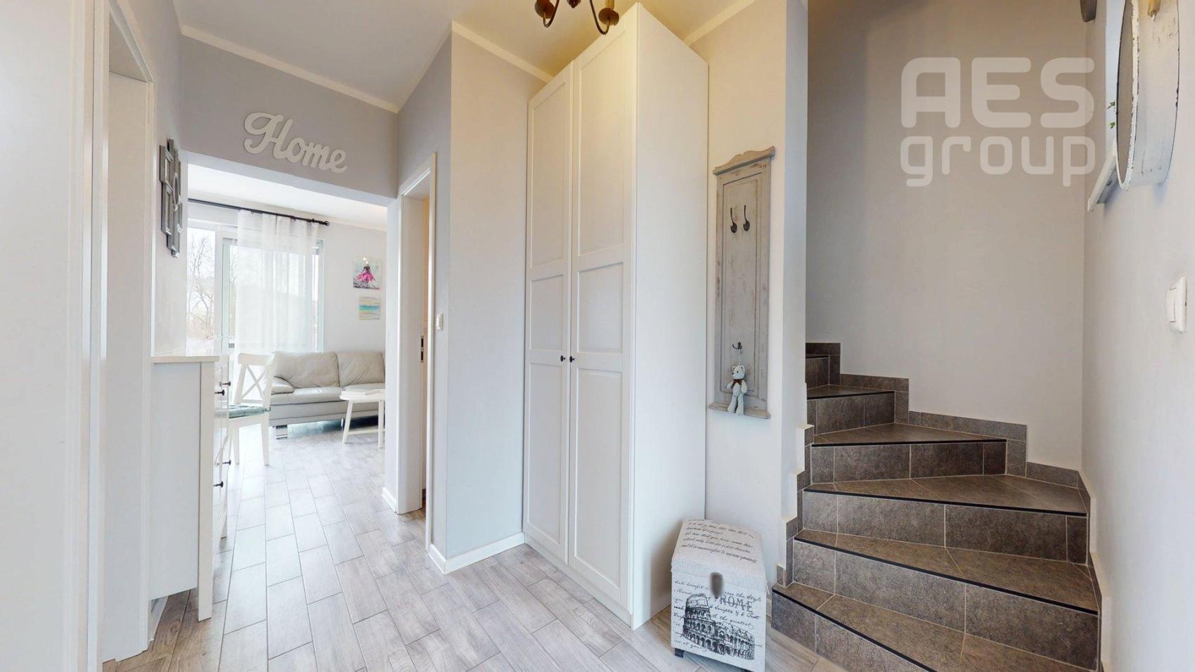 PREDAJ, 4 izbový radový dom s garážou, Konvalinková ul. Stupava