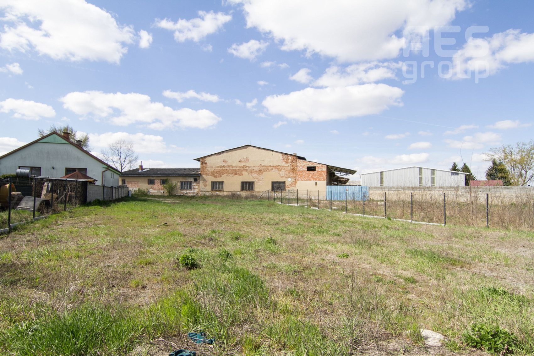 PREDAJ, STAVEBNÝ POZEMOK 1226 m2, ZÁHORSKÁ VES