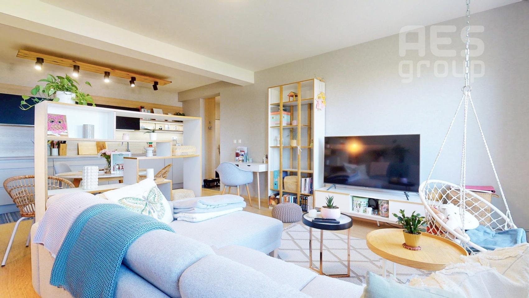 PRENÁJOM, 2 izbový byt s terasou a balkónom, ul. V. Šikulu, Stupava