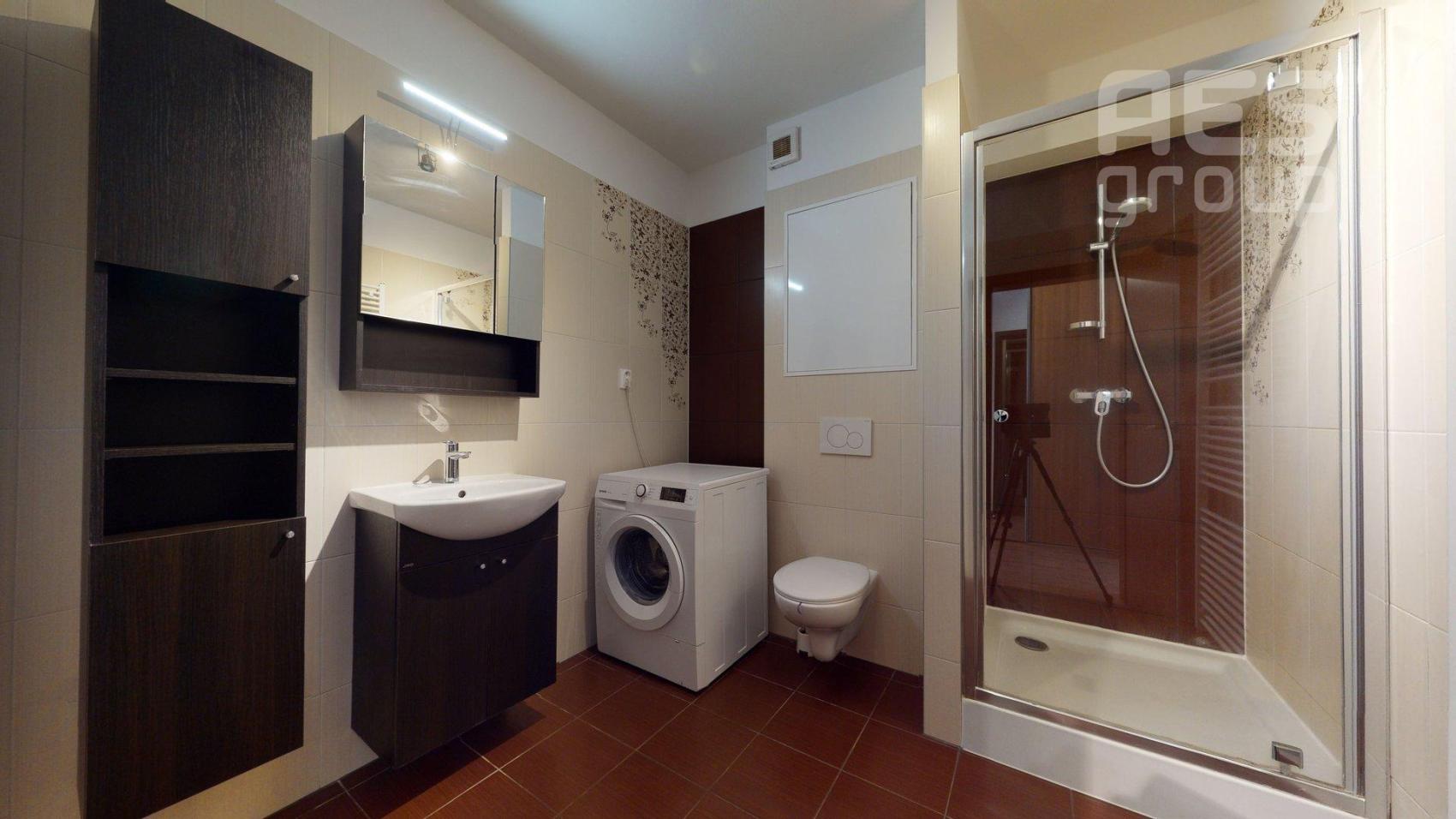 PRENÁJOM, 1 izbový zariadený byt s balkónom a parkovaním, Stupava Agátky