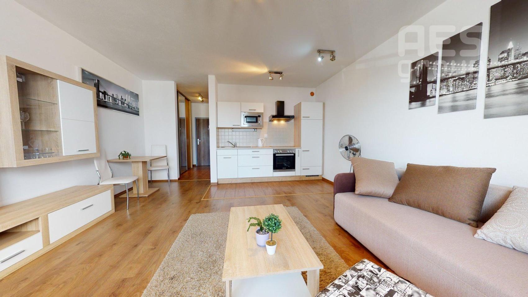 PRENÁJOM, 1 izbový zariadený byt s balkónom a parkovaním, Stupava Agátky