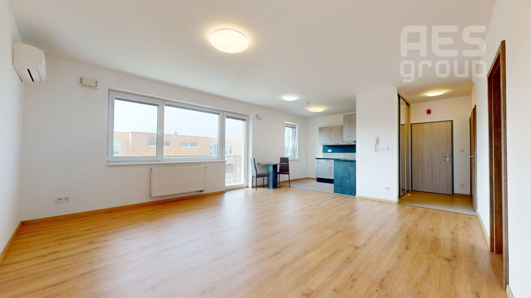 PRENÁJOM, 2 izbový nezariadený byt s garážovým státím, Stupava