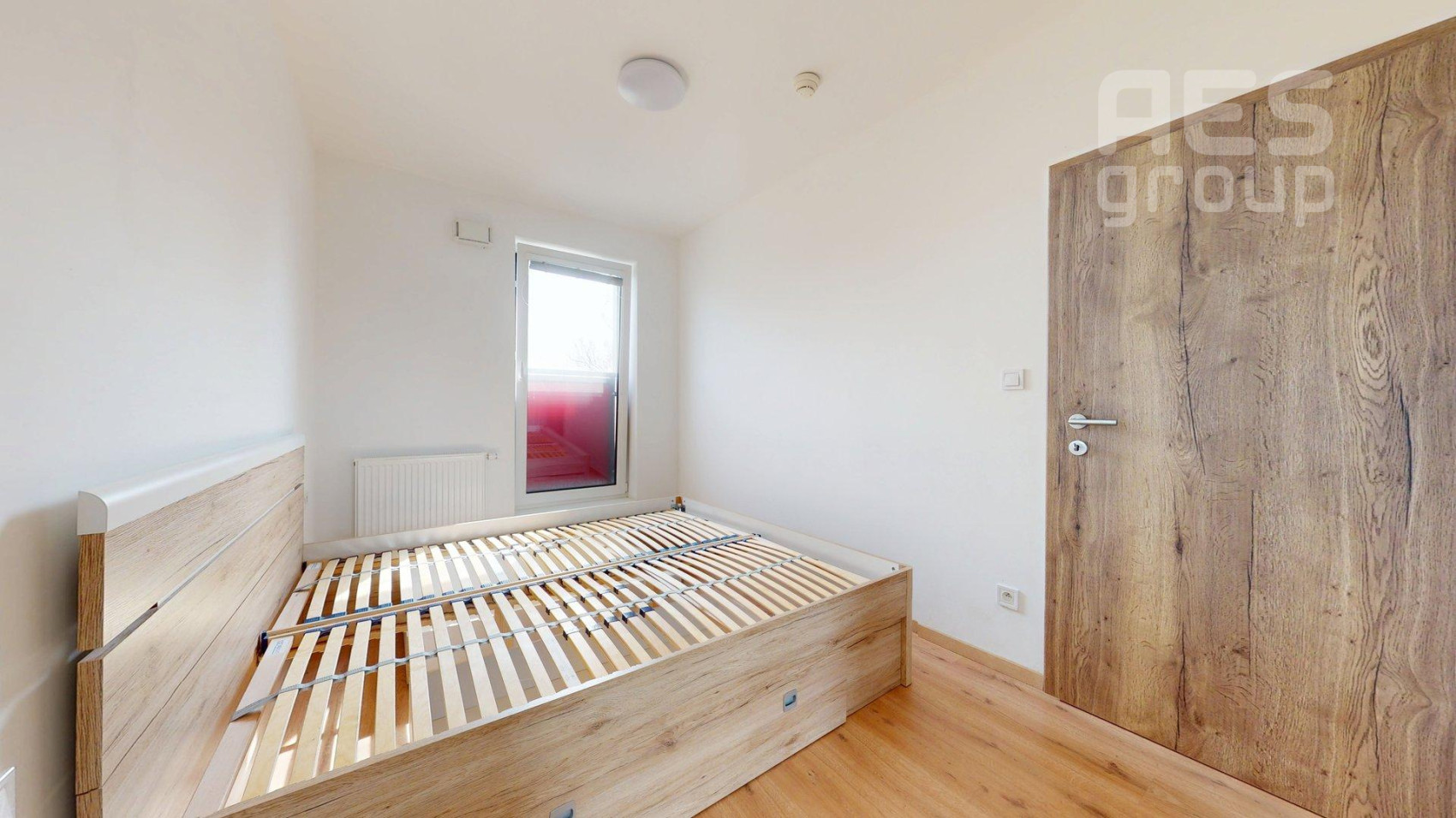 PRENÁJOM, 2 izbový nezariadený byt s garážovým státím, Stupava