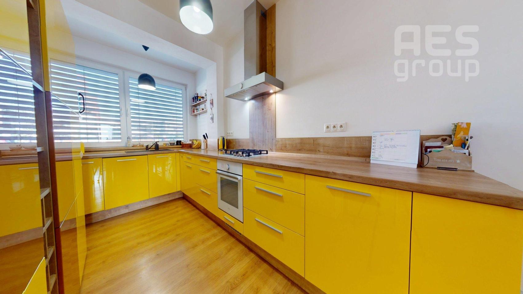 PREDAJ, 4 izb. RD s pivnicou vo výbornej lokalite, Mariánska, Stupava