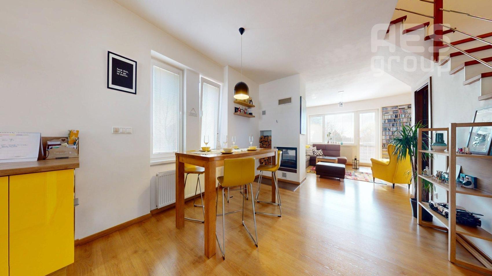 PREDAJ, 4 izb. RD s pivnicou vo výbornej lokalite, Mariánska, Stupava