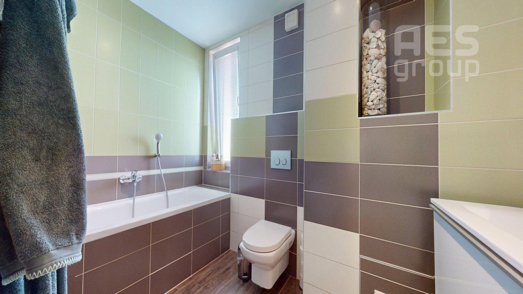 PREDAJ, 4 izb. RD s pivnicou vo výbornej lokalite, Mariánska, Stupava