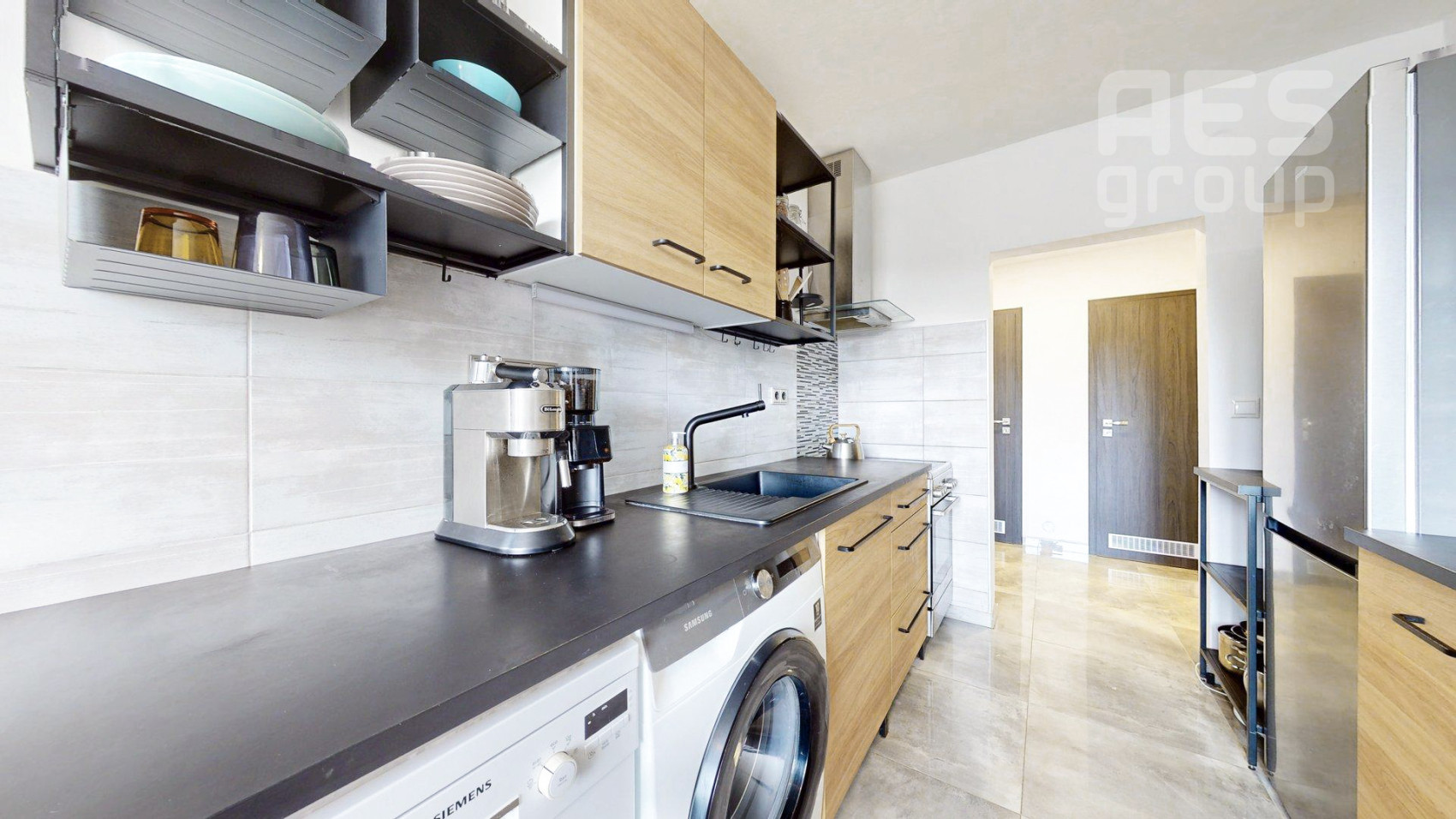 PREDAJ, 4 izbový byt s loggiou, Pri artézskej studni, Stupava