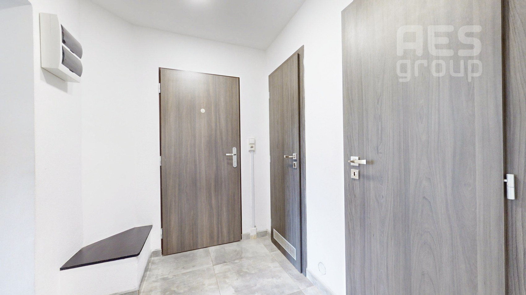 PREDAJ, 4 izbový byt s loggiou, Pri artézskej studni, Stupava