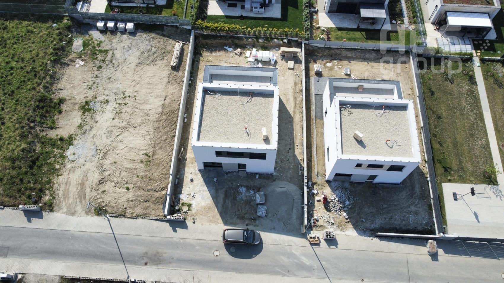 Moderný 5-izbový rodinný dom v obklopení prírody – uľ. Trebuľková, Záhorská Bystrica,