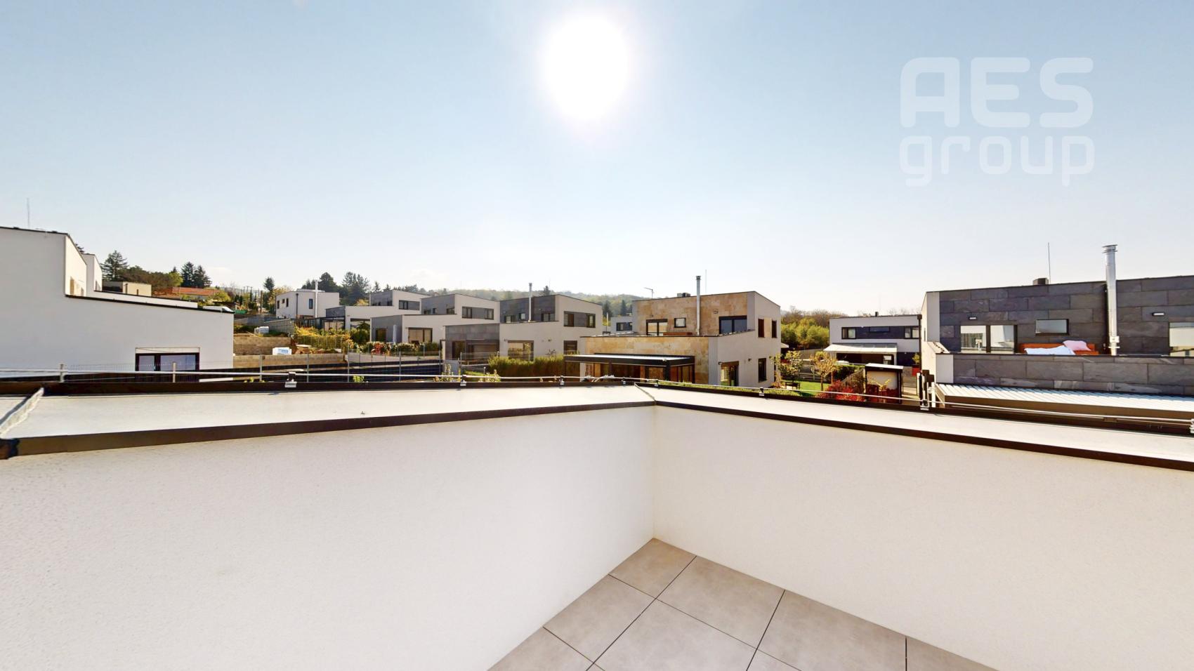 Moderný 5-izbový rodinný dom v obklopení prírody – uľ. Trebuľková, Záhorská Bystrica,