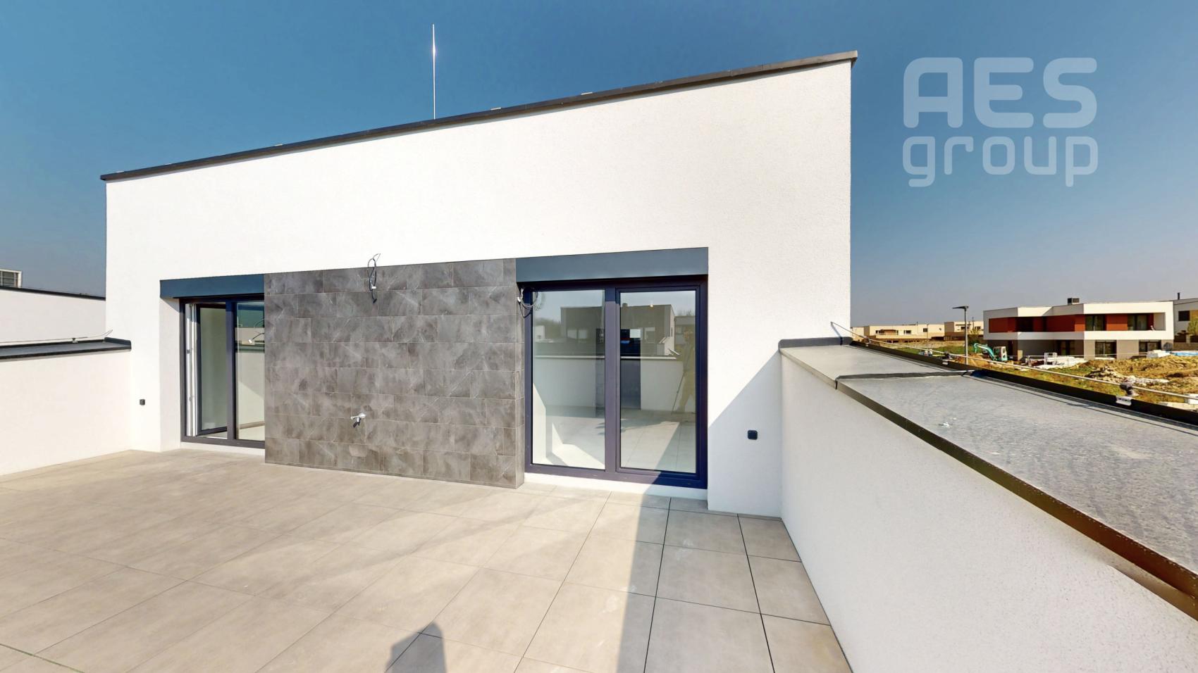 Moderný 5-izbový rodinný dom v obklopení prírody – uľ. Trebuľková, Záhorská Bystrica,