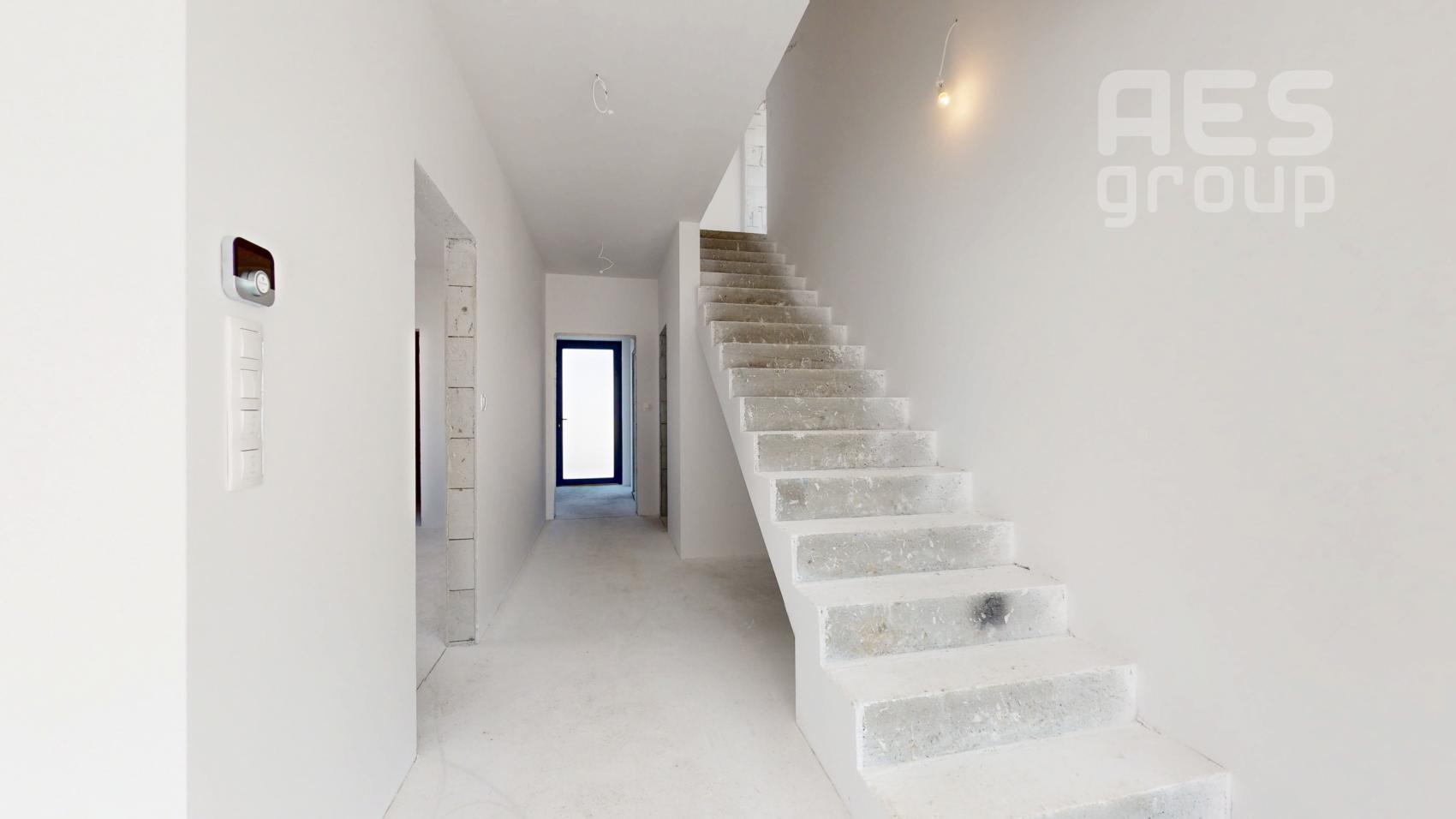 Moderný 5-izbový rodinný dom v obklopení prírody – uľ. Trebuľková, Záhorská Bystrica,