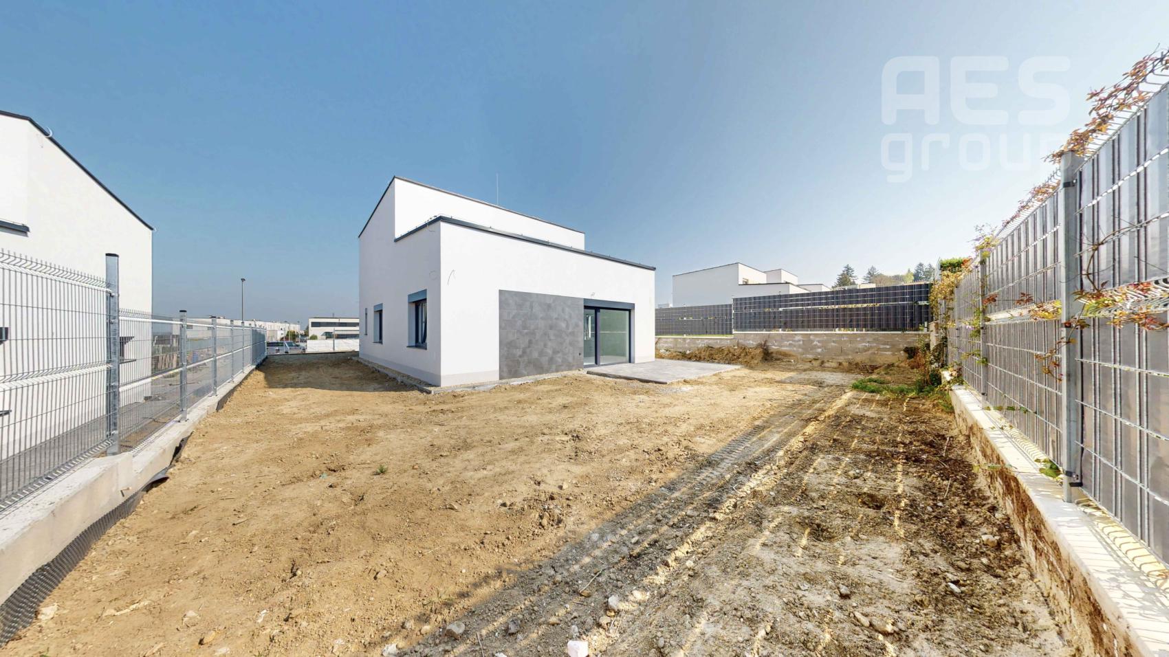 Moderný 5-izbový rodinný dom v obklopení prírody – uľ. Trebuľková, Záhorská Bystrica,