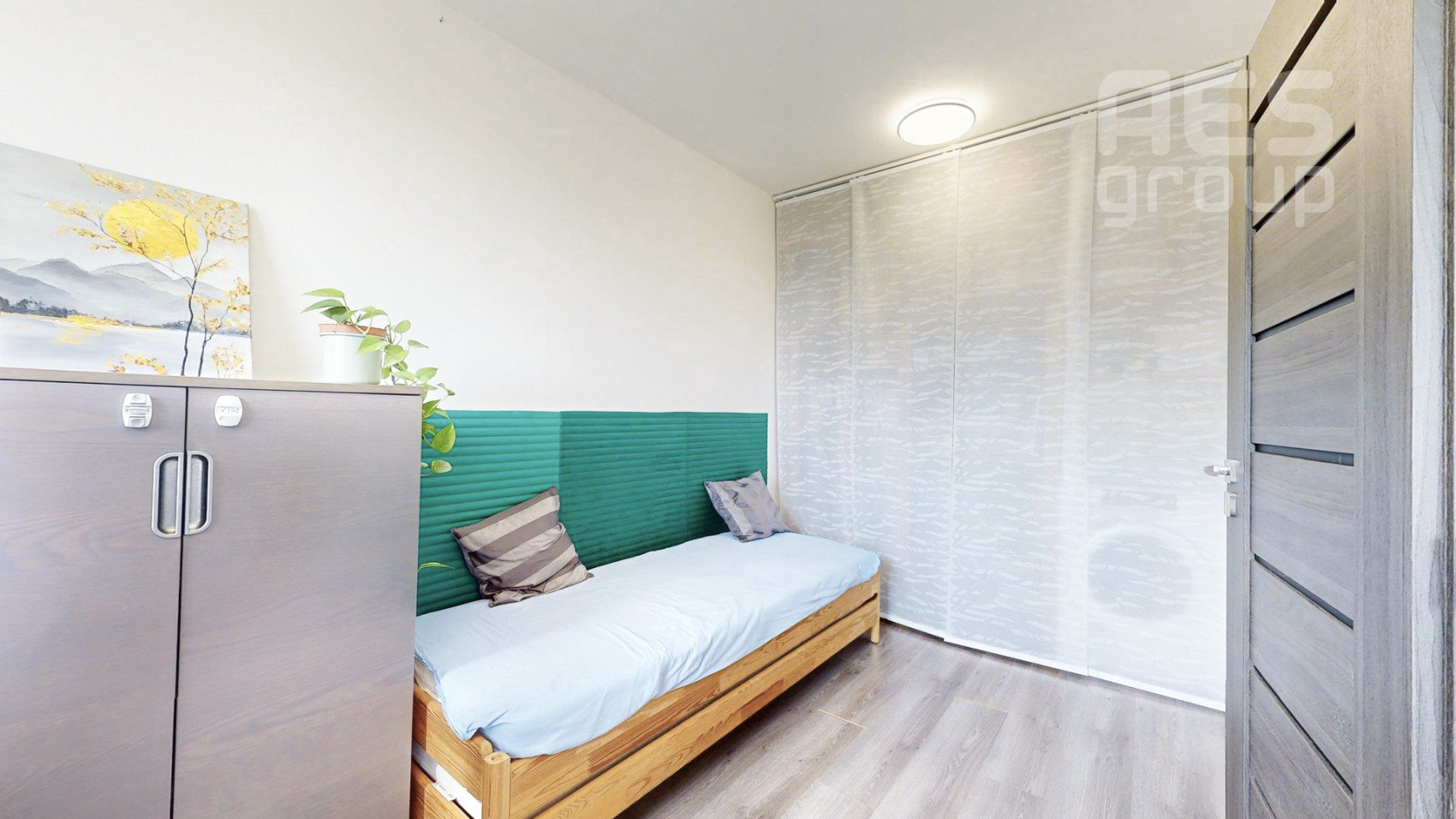 PREDAJ, 4 izbový byt s loggiou, Pri artézskej studni, Stupava