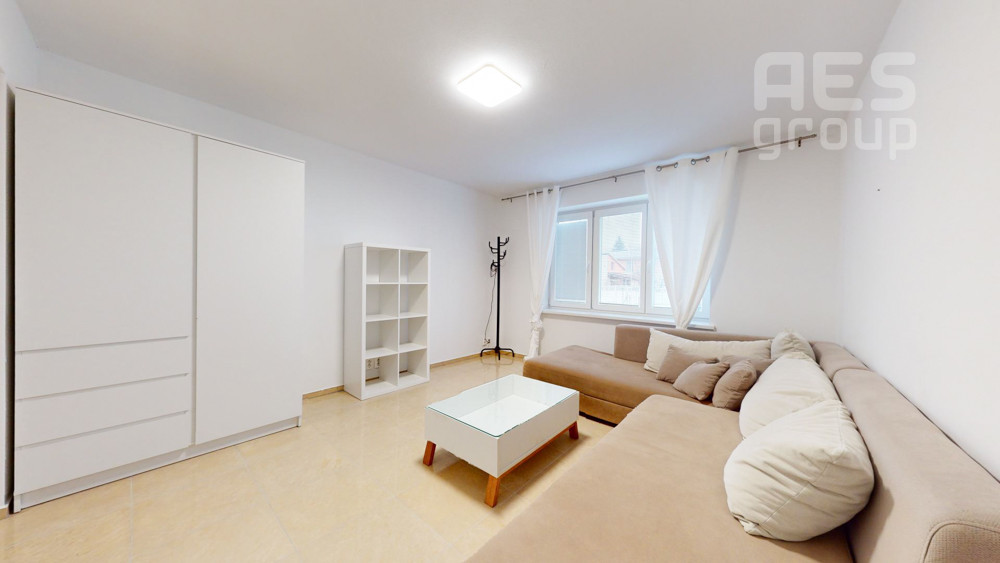 PRENÁJOM, 2 IZBOVÝ BYT, BUDOVATEĽSKÁ, STUPAVA