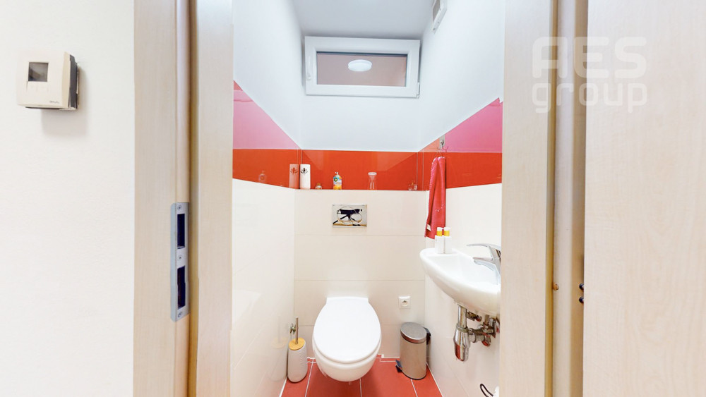 PRENÁJOM, 2 IZBOVÝ BYT, BUDOVATEĽSKÁ, STUPAVA