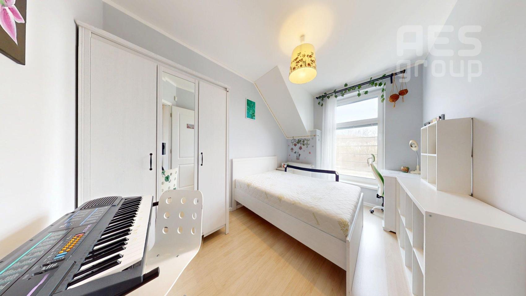 PREDAJ, 4 izbový radový dom s garážou, Konvalinková ul. Stupava