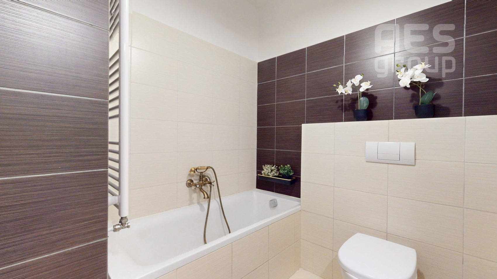 PREDAJ, 4 IZB. MEZONETOVÝ BYT S VEĽKOU TERASOU, CEMENTÁRENSKÁ Ul.,  STUPAVA