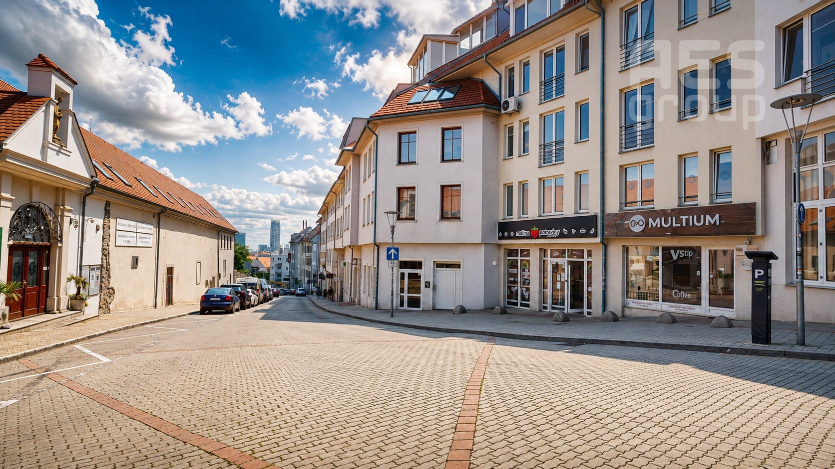PRENÁJOM, JEDINEČNÝ 4 IZBOVÝ BYT S PARKOVANÍM A TERASOU, ZÁMOCKÁ UL. , STARÉ MESTO