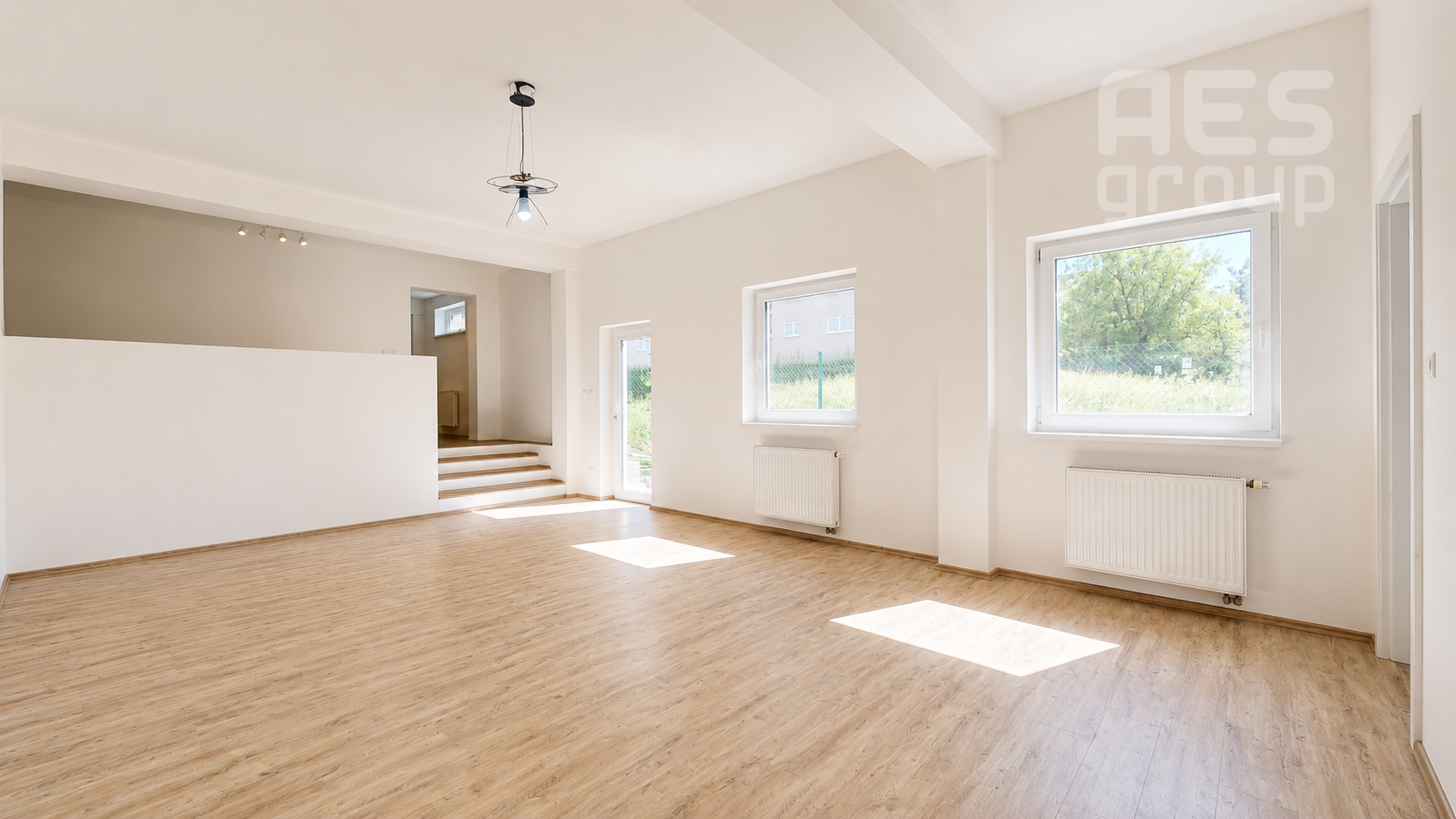 PREDAJ, 2 izbový byt s predzáhradkou, ul. V. Šikulu, Stupava