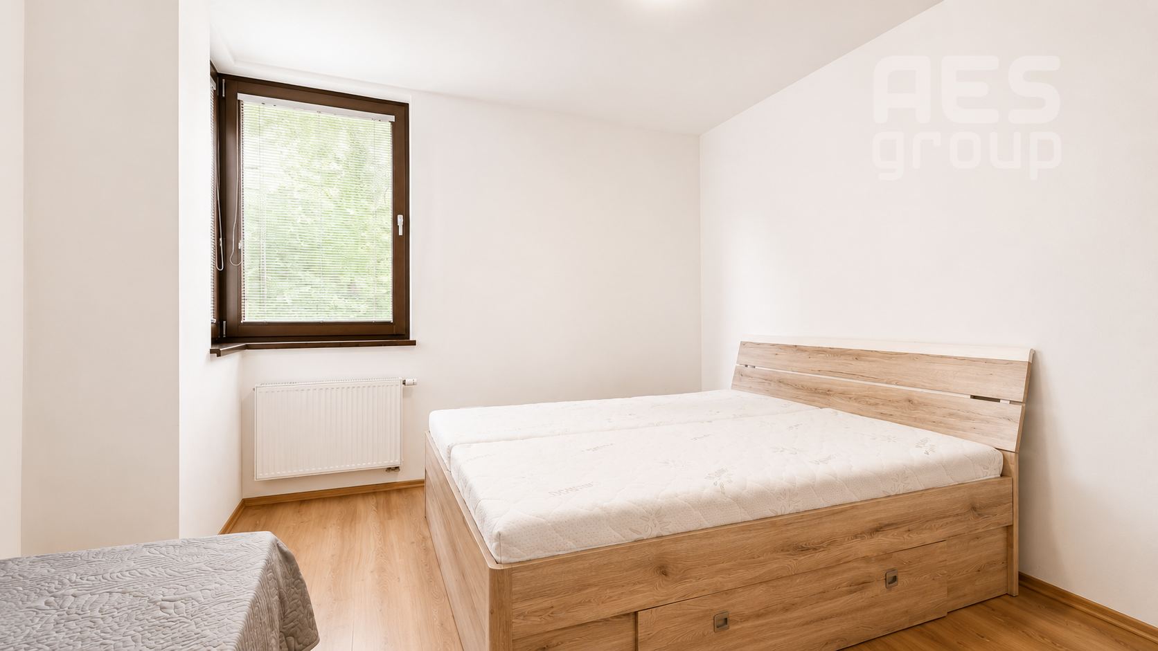 PRENÁJOM, 3 IZBOVÝ BYT, UL. 29 AUGUSTA, BRATISLAVA STARÉ MESTO