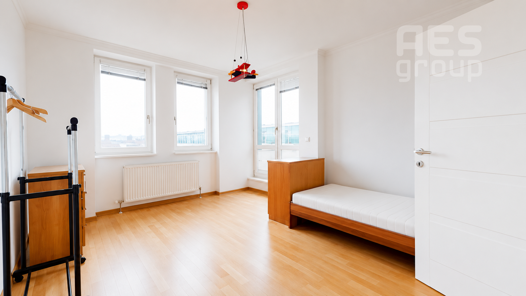 Prenájom 5 izbový byt s terasou a parkovaním, Bratislava, Vajnorská