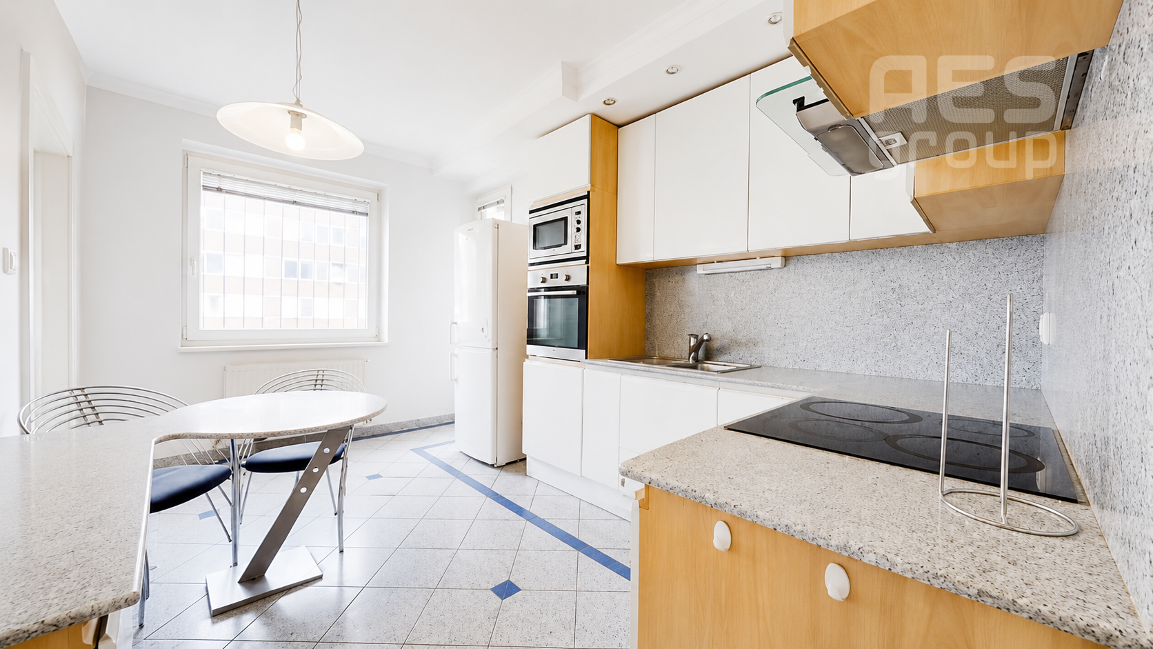 Prenájom 5 izbový byt s terasou a parkovaním, Bratislava, Vajnorská