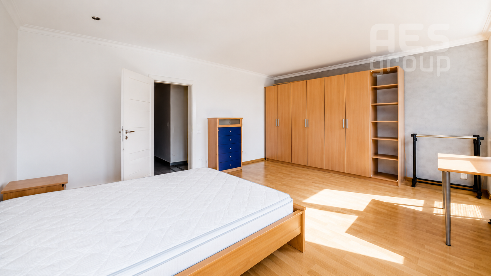 Prenájom 5 izbový byt s terasou a parkovaním, Bratislava, Vajnorská