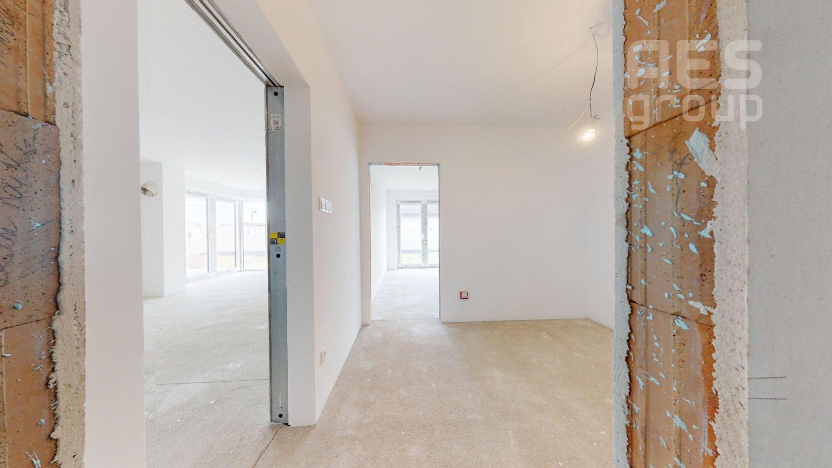 PREDAJ, 4i rodinný dom s garážou, ul. Jelšová, Zohor