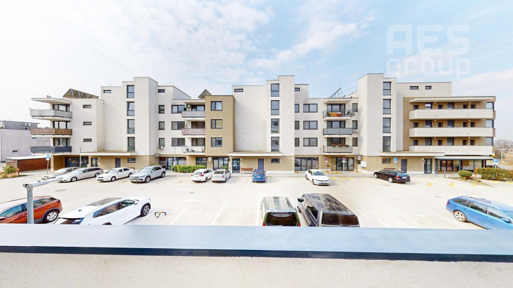 PRENÁJOM, 2 izbový byt s parkovaním na ulici Jána Ondruša v Stupave