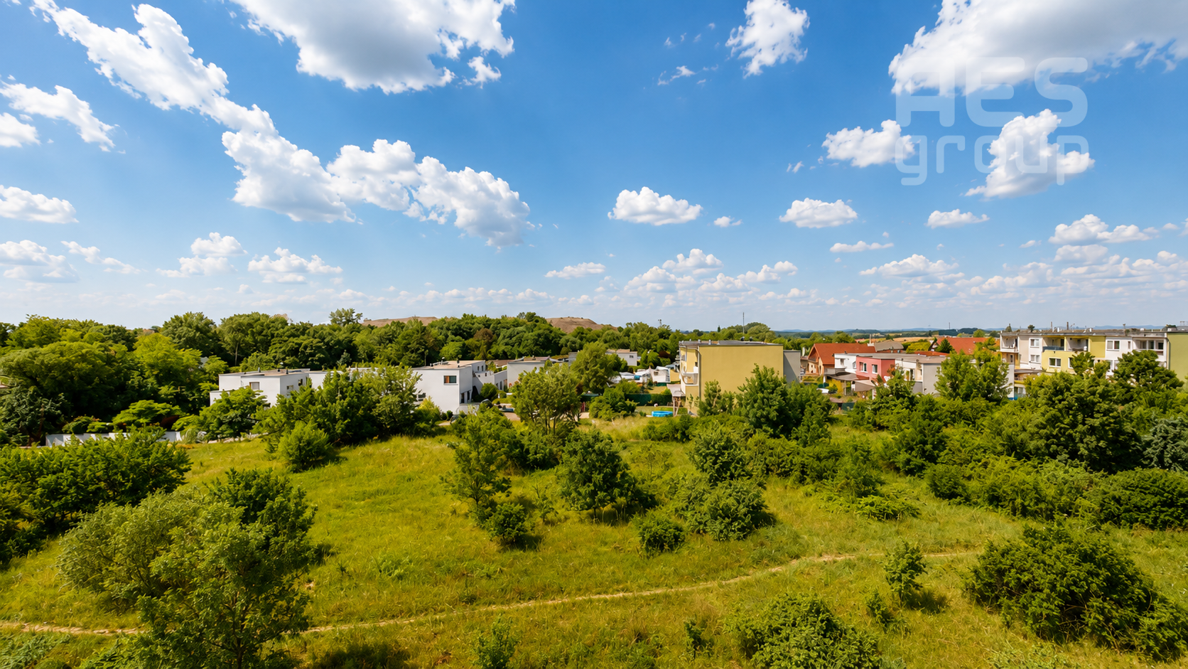 PREDAJ, 2 izbový byt s terasou a balkónom, ul. V. Šikulu, Stupava