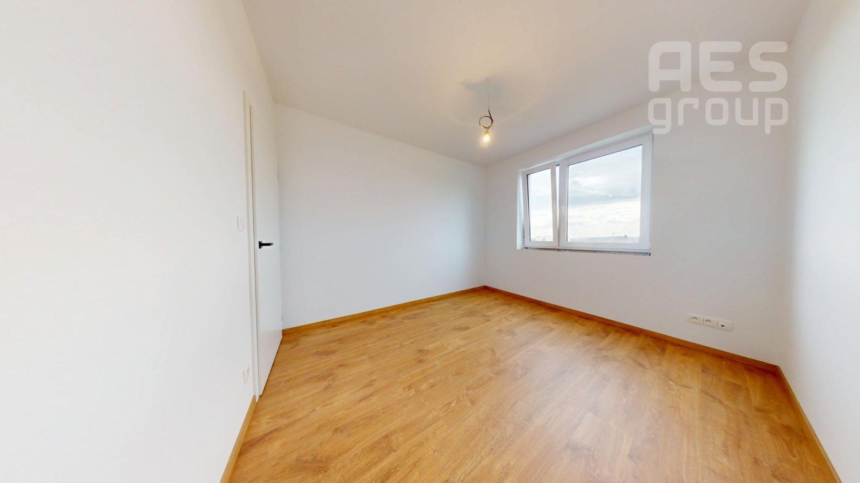 PREDAJ, novostavba 4 izbový byt v štandarde, Malé Hliny, Modra