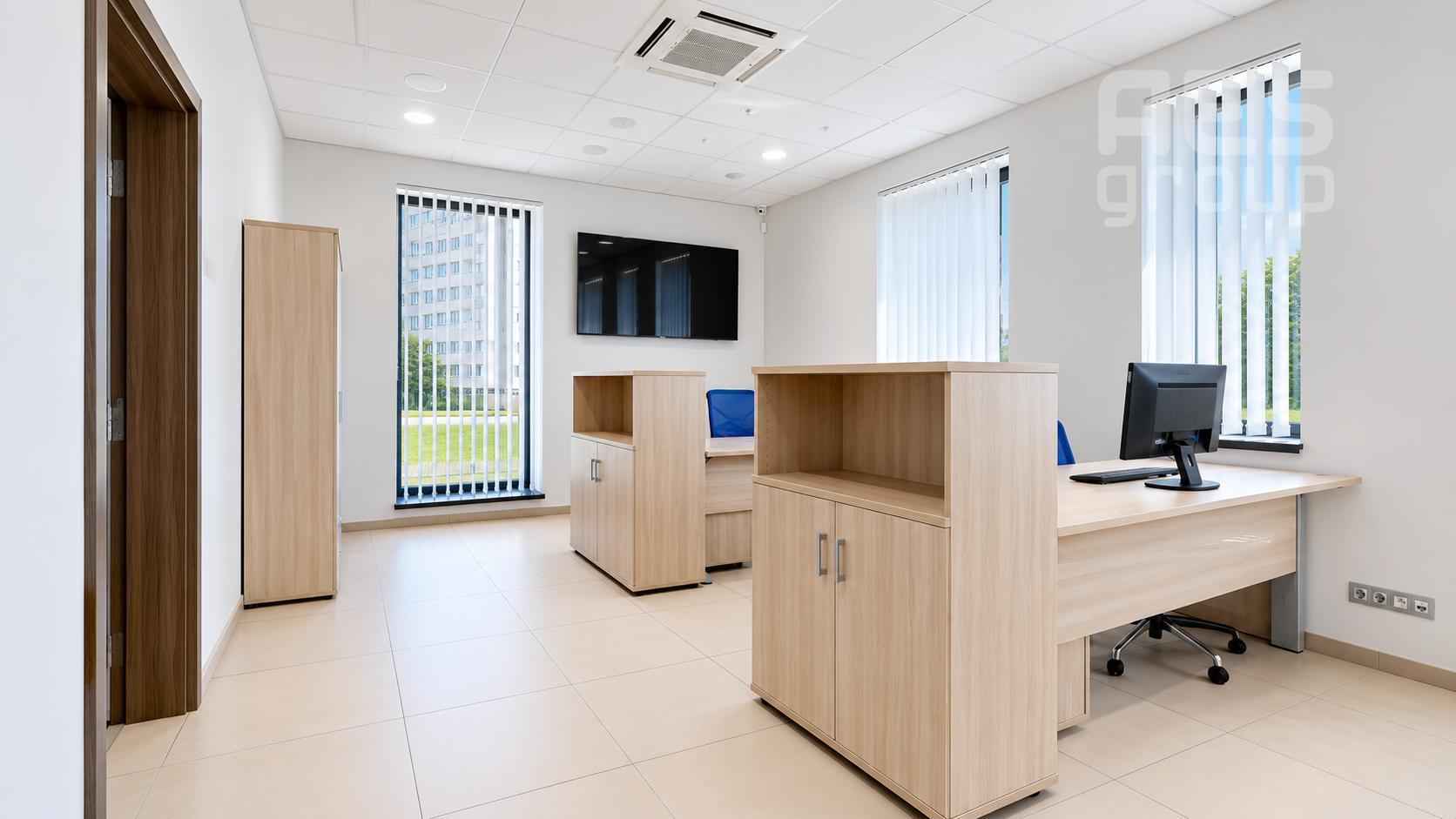PRENÁJOM MODERNÝCH KANCELÁRSKYCH PRIESTOROV S PARKOVANÍM | KOPČIANSKA UL., BRATISLAVA – PETRŽALKA