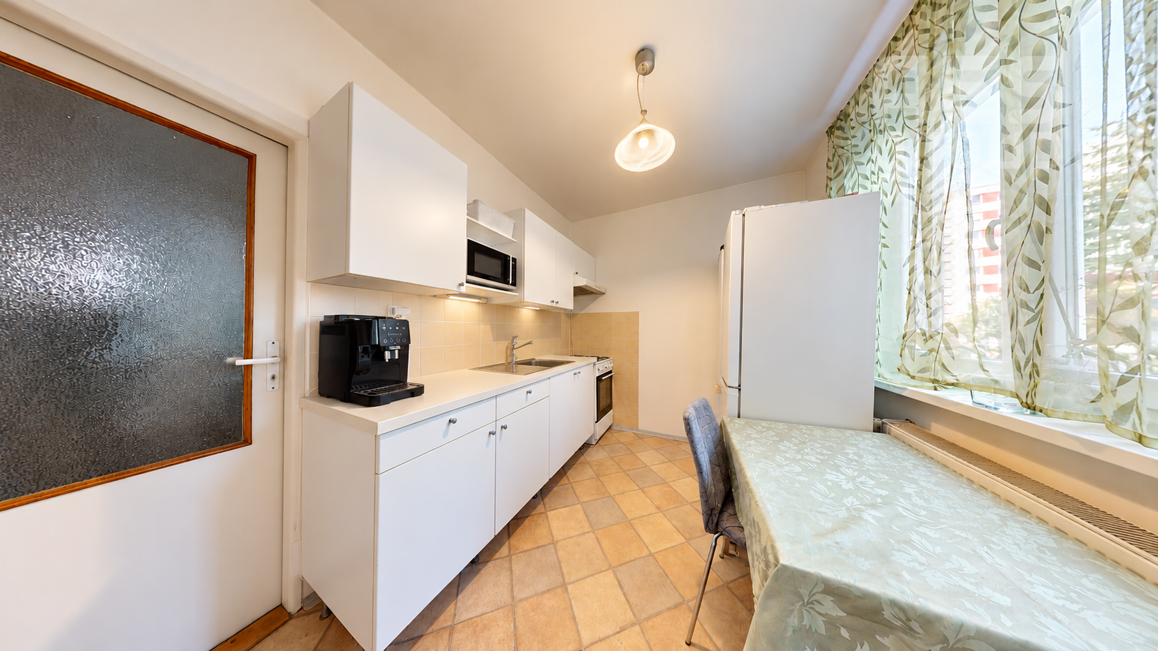 EXKLUZÍVNY PREDPREDAJ | 2-IZBOVÝ BYT S DVOMA LOGGIAMI | BRATISLAVA – PRIEVOZ