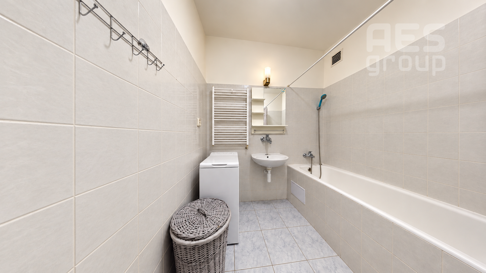 EXKLUZÍVNY PREDPREDAJ | 2-IZBOVÝ BYT S DVOMA LOGGIAMI | BRATISLAVA – PRIEVOZ